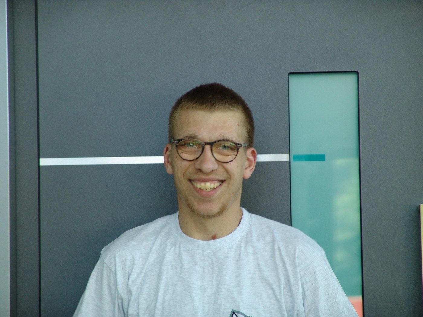 Jonas Gangl, Fensterbauer & Monteur